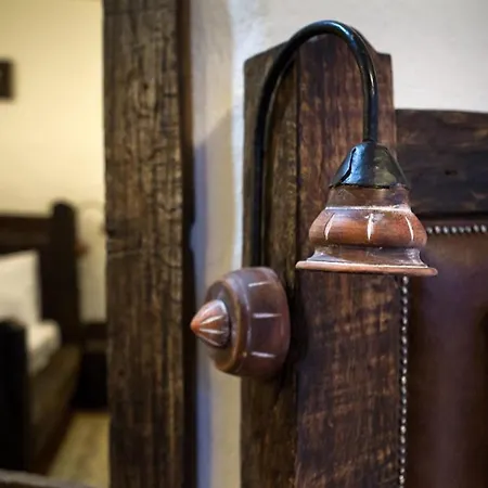 Halasi Pince Panzio فندق مبيت وإفطار 4*