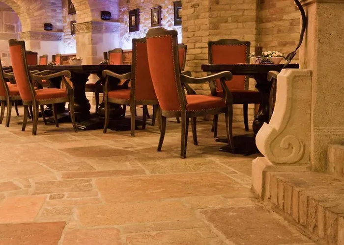 Halasi Pince Panzio 4* Villány