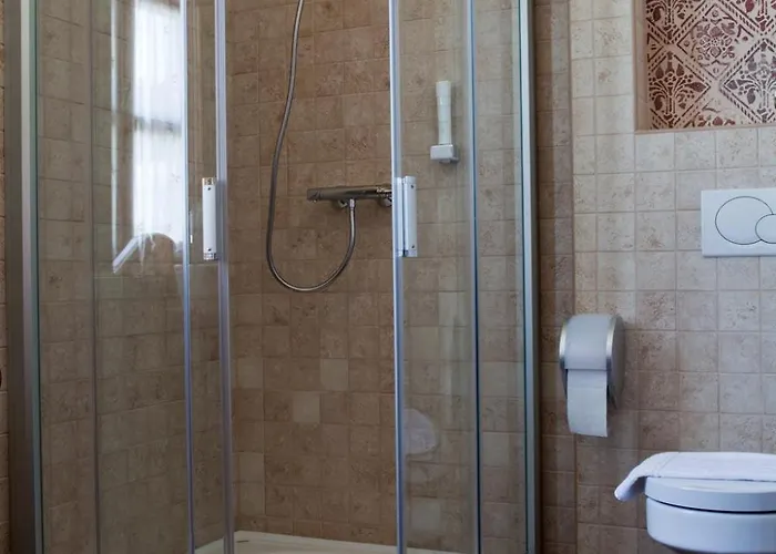 Halasi Pince Panzio Bed & Breakfast