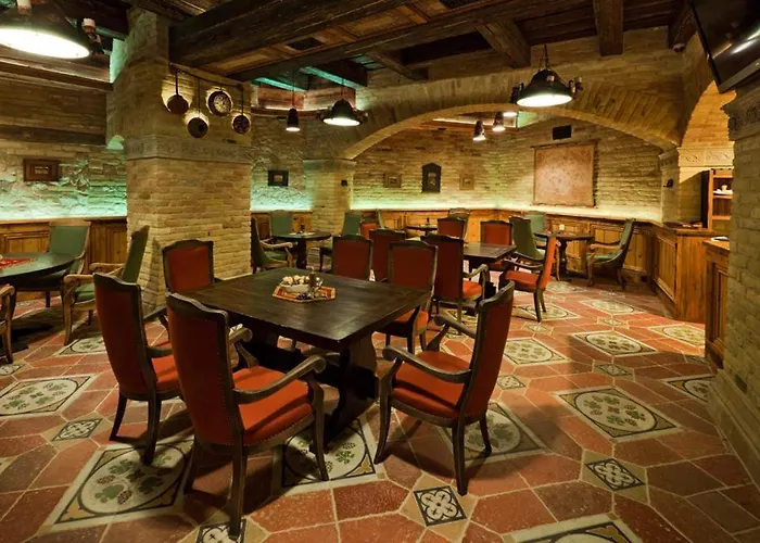 Halasi Pince Panzio 4* Villány